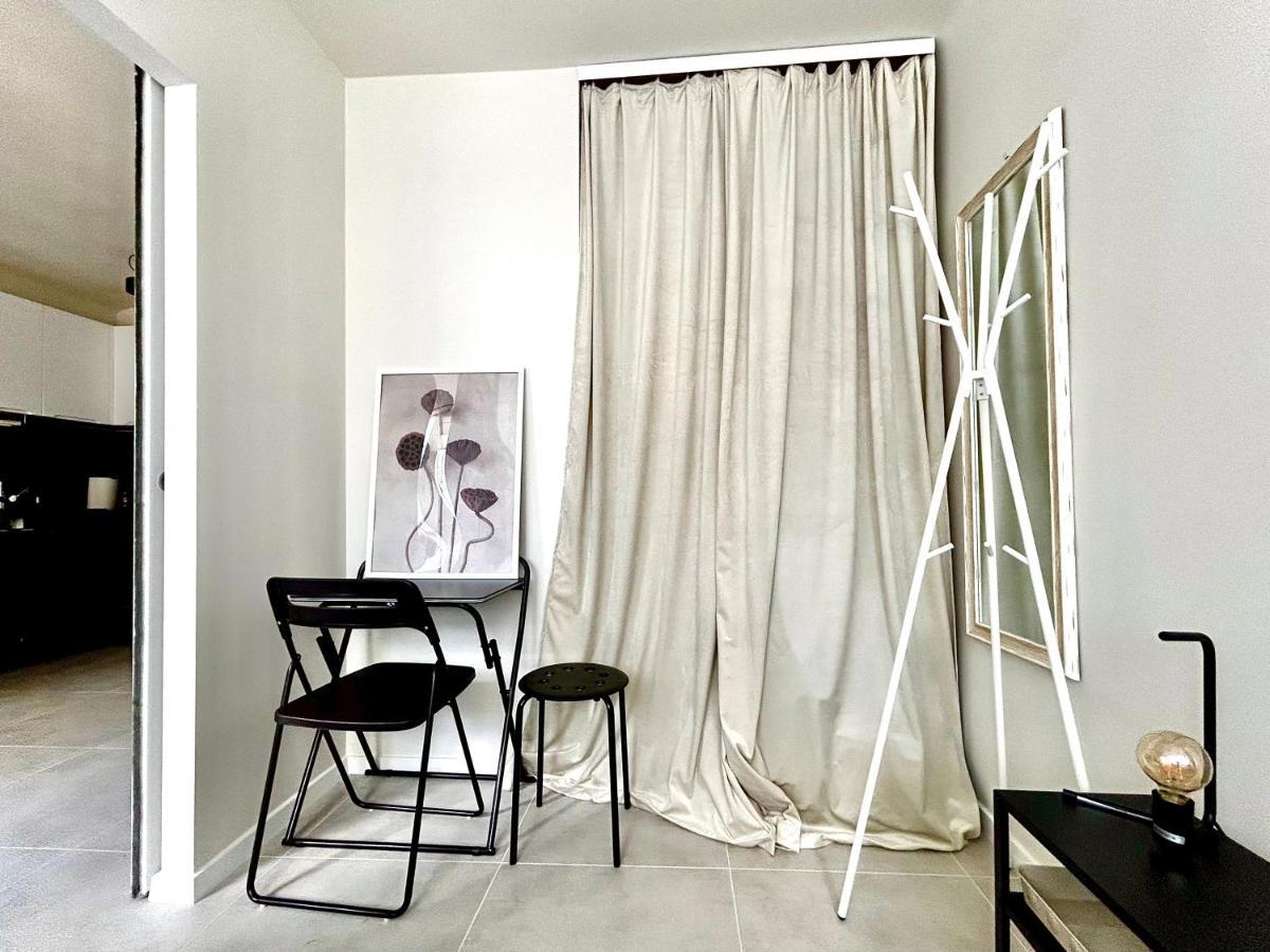 Sky Apartment Comfy Suite Pereca Warschau Exterior foto